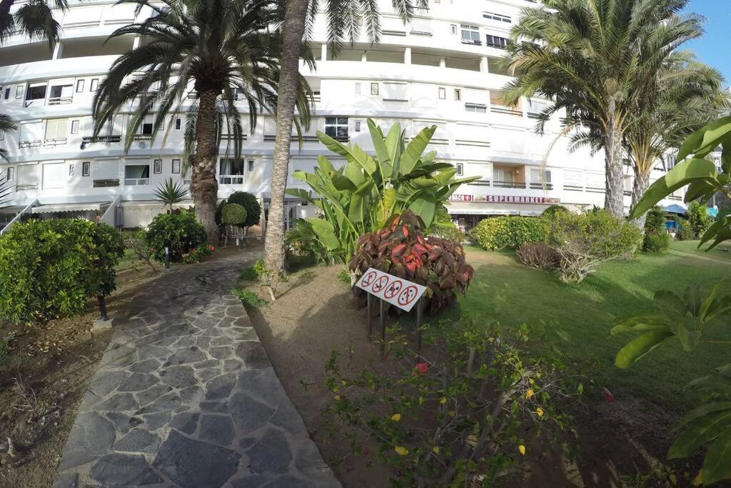 Studio Apartment La Lajilla Located At Beachfront Arguineguin Exterior photo