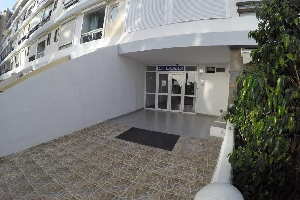 Studio Apartment La Lajilla Located At Beachfront Arguineguin Exterior photo